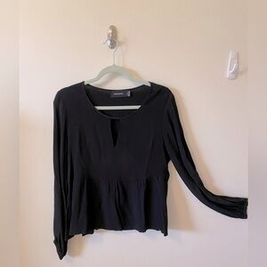 #102 - Mink Pink Black Long Sleeve Top; Size Medium